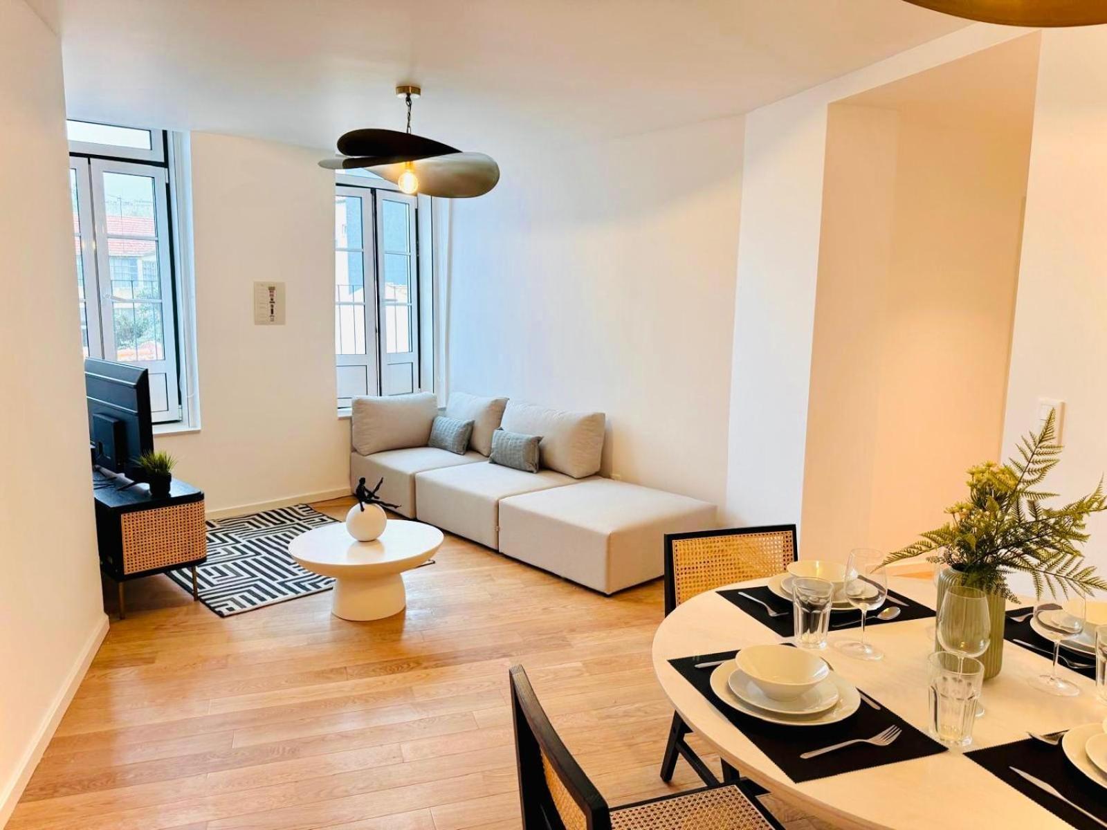 Pink House Ii Beautiful 2 Bedroom Flat In City Center Lejlighed *