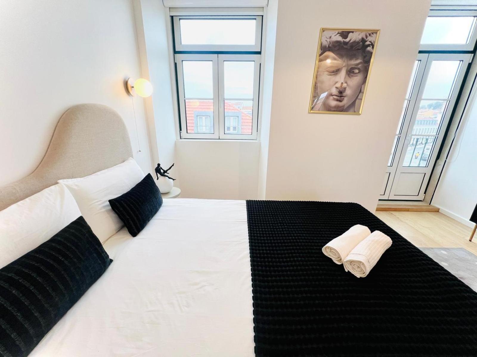 Pink House Ii Beautiful 2 Bedroom Flat In City Center Lejlighed